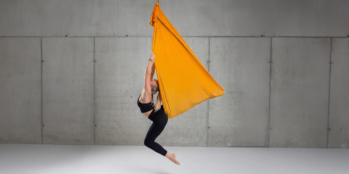 Aerial Yoga Tücher & Sets.